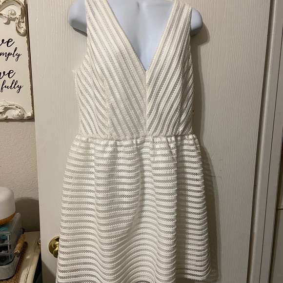 Bar III Party Dress white above knee NWT - Picture 3 of 6